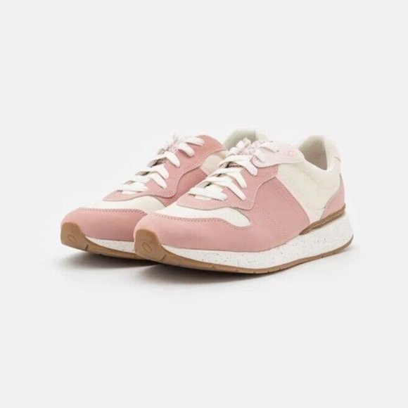 UGG ReTrainer Sneakers - Picture 9 of 10